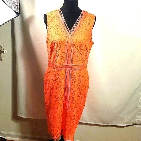LACE SHEATH Orange Dress V neckline Size 14 - Picture 1 of 14